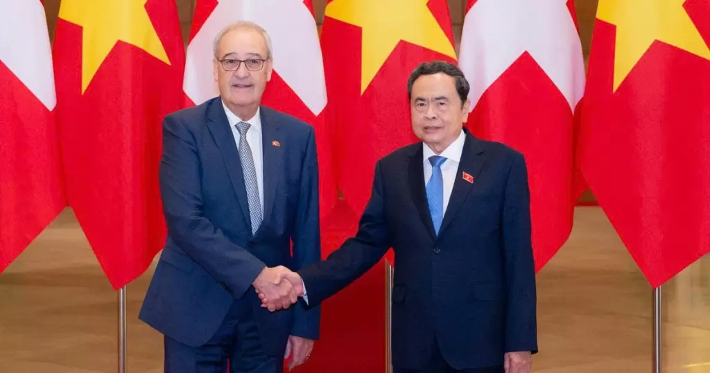越南国会主席会见瑞士总统,提议推动越欧自贸协定批准