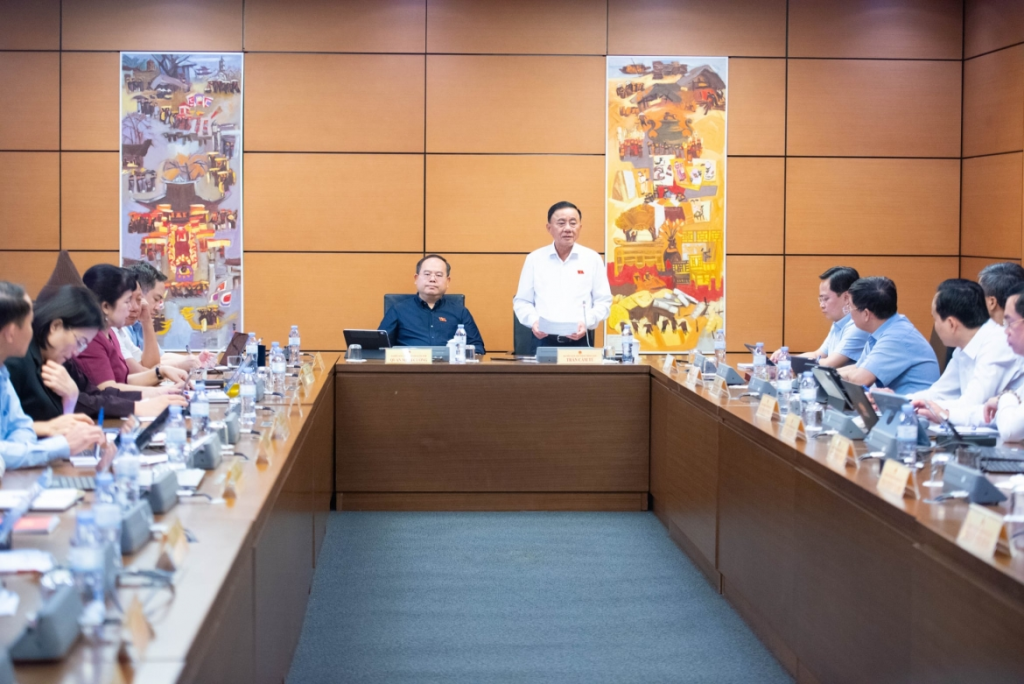 越南国会分组讨论经济计划,陈锦秀要求通胀控制在4.5%以下