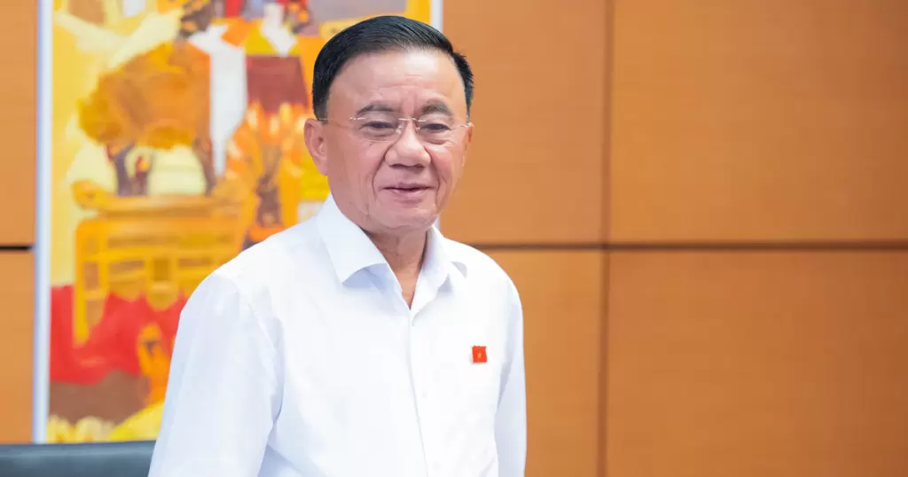 越南党中央常务书记陈锦秀要求优先下调电价以控制通胀