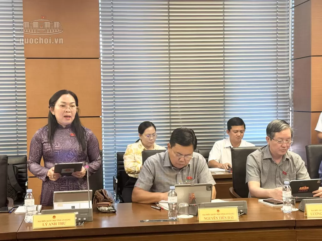 调整电价时不让困难地区民众增加负担