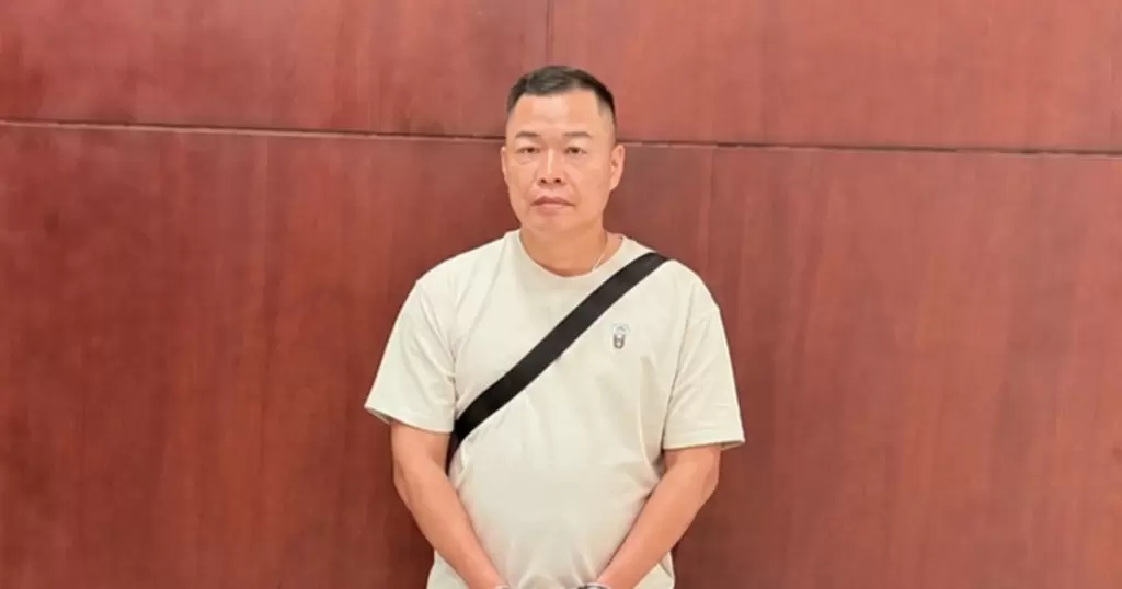 胡志明市警方以侵犯工业产权罪逮捕中国籍男子孙鹏