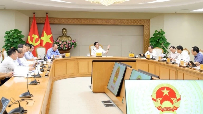 越南副总理要求10月内完成战略技术任务审批 · 报道配图
