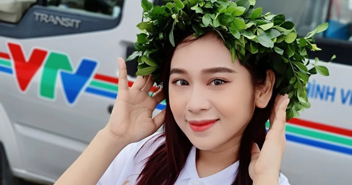 越南女主持Tuyết Ngân曾兩度主持奧林匹亞大賽決賽連線點
