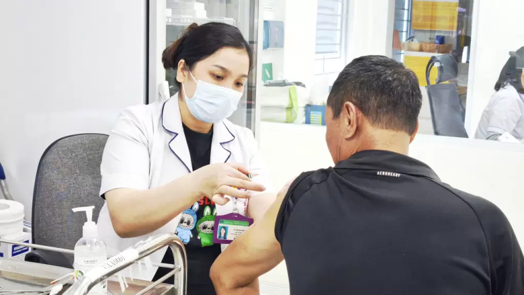 接种疫苗预防脑膜炎球菌病