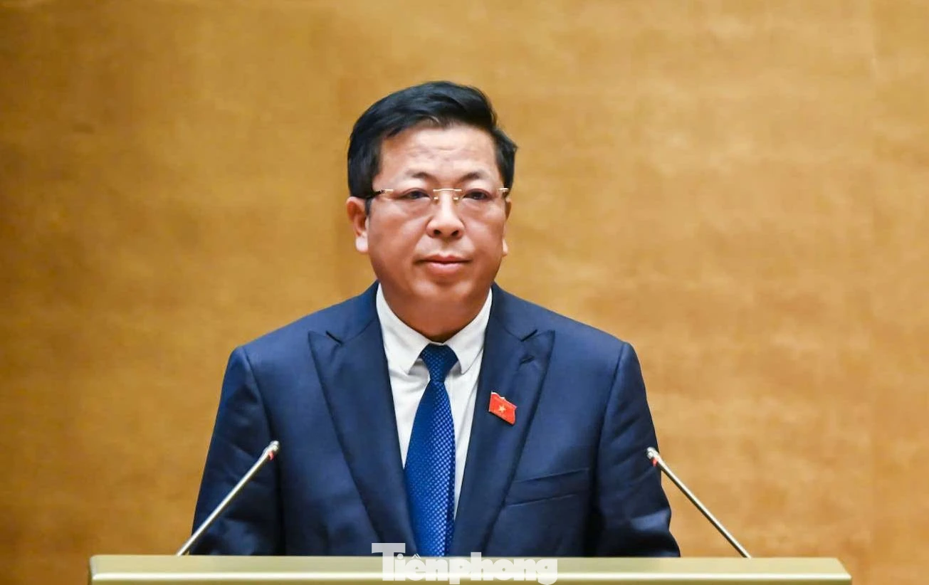 越南建設部報告胡志明公路全線貫通進度,部分路段延至2027年 · 報道配圖