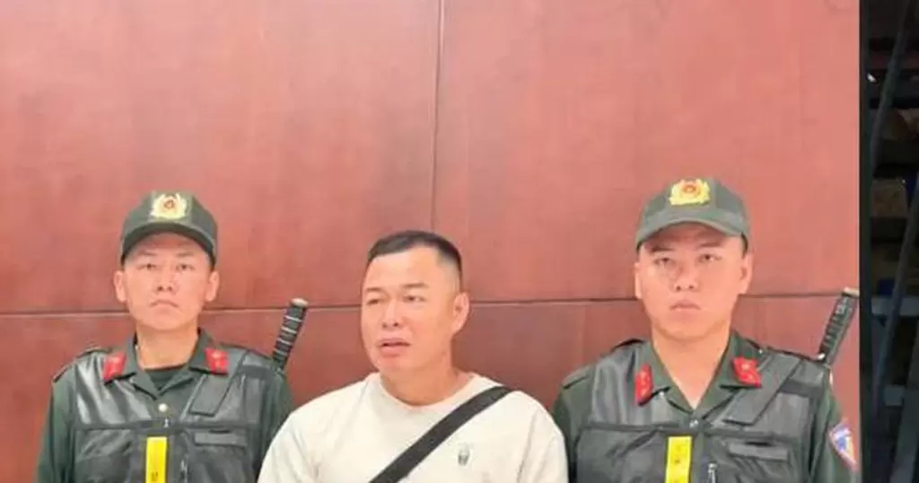 胡志明市警方以侵犯工业产权罪逮捕中国籍男子孙鹏