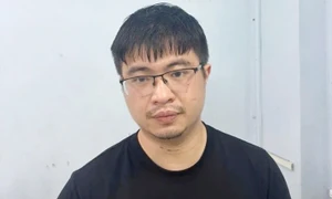 警方寻找被引诱向Mr Pips交易平台投资的投资者