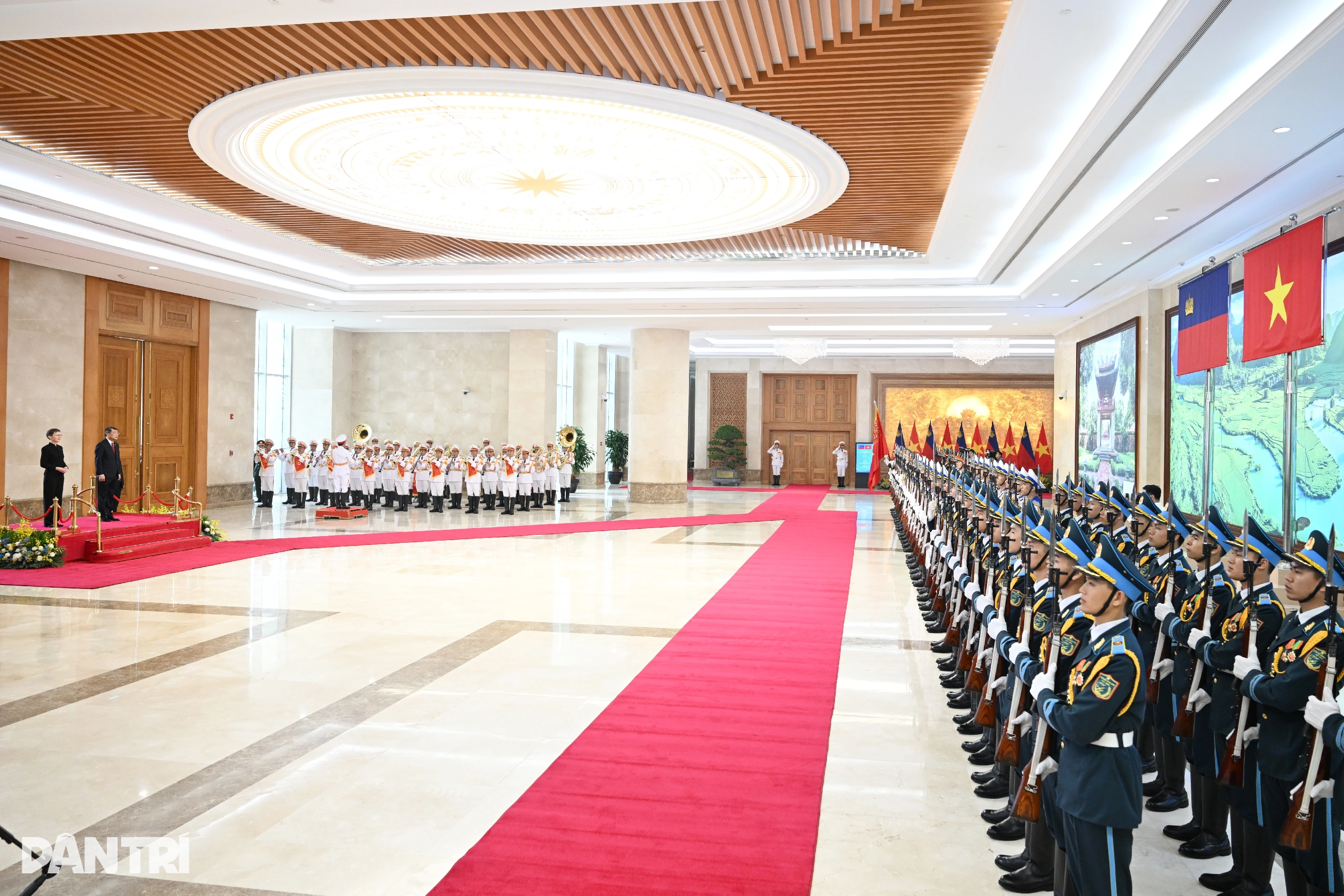 黎明興總理主持歡迎列支敦士登首相訪問越南的儀式 - 1