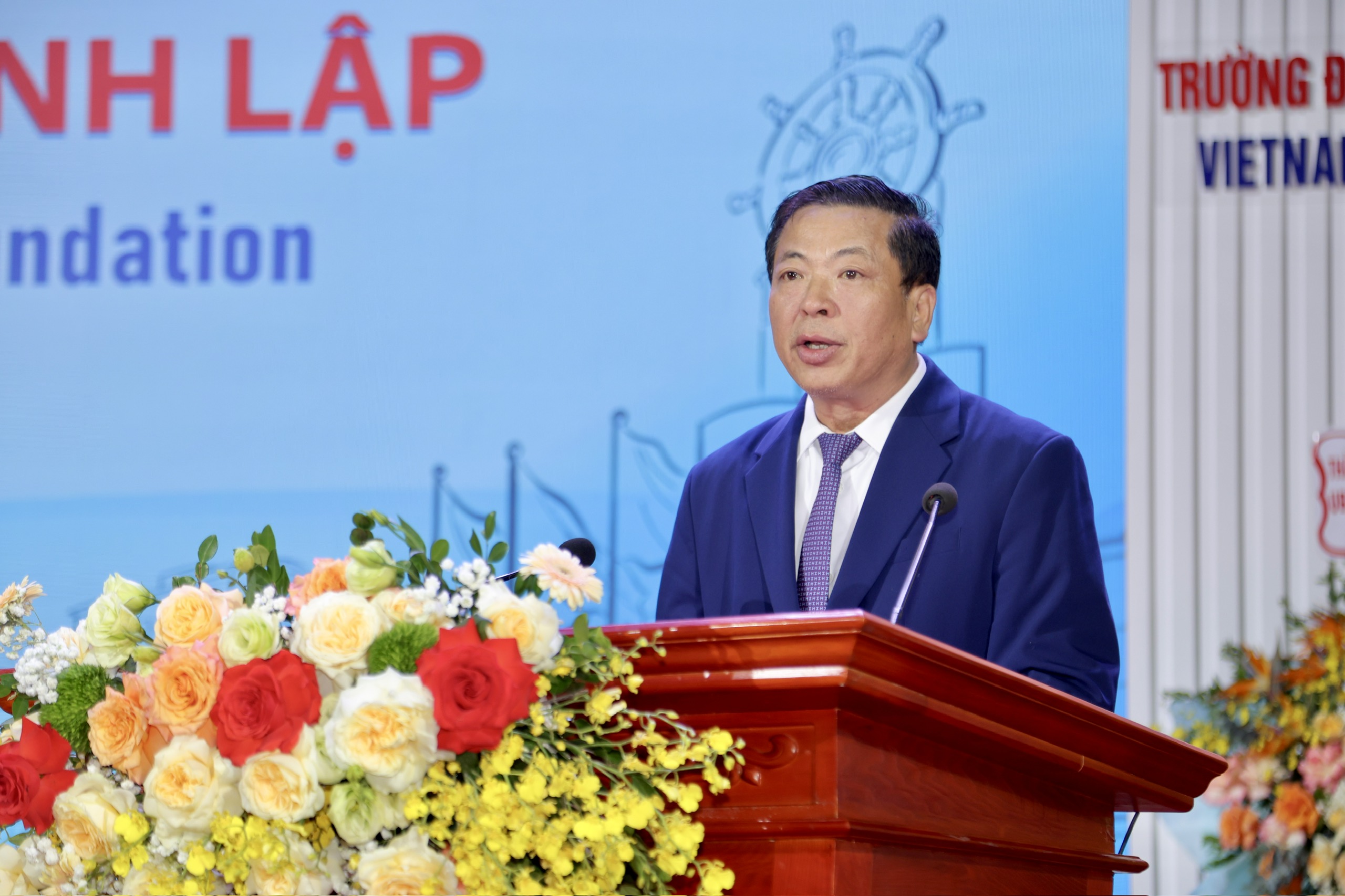 將越南海事大學發展成為東盟領先的培訓與研究中心