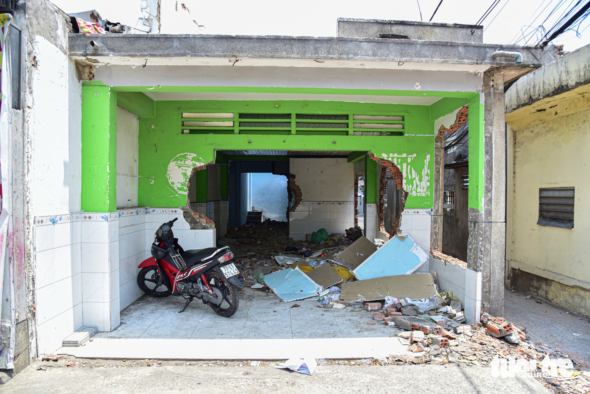 胡志明市环城二路项目居民拆除房屋、移交土地:希望项目快速按计划推进