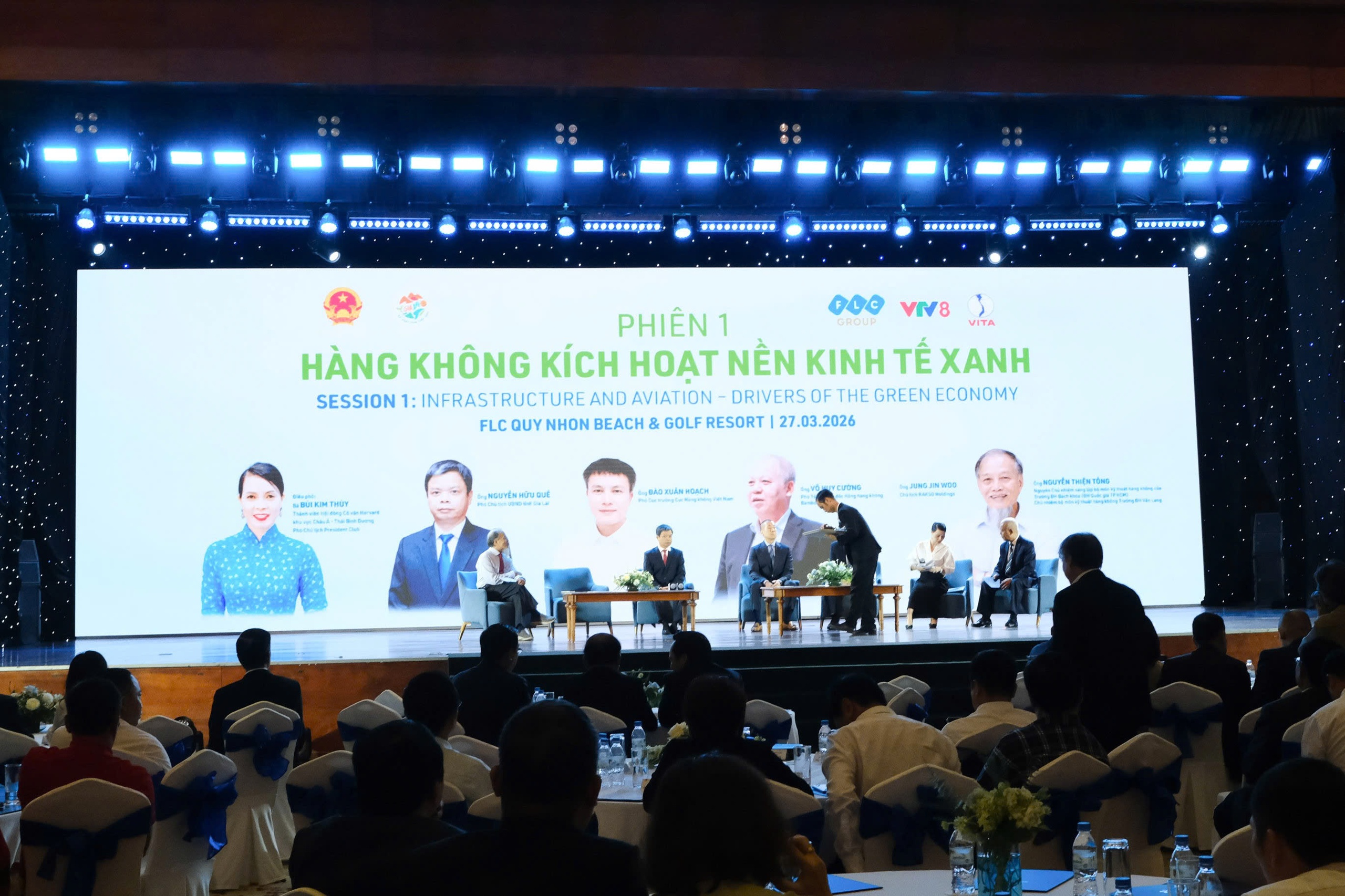 FLC集团主席郑文决:旅游与航空必须像恋人般缠绵