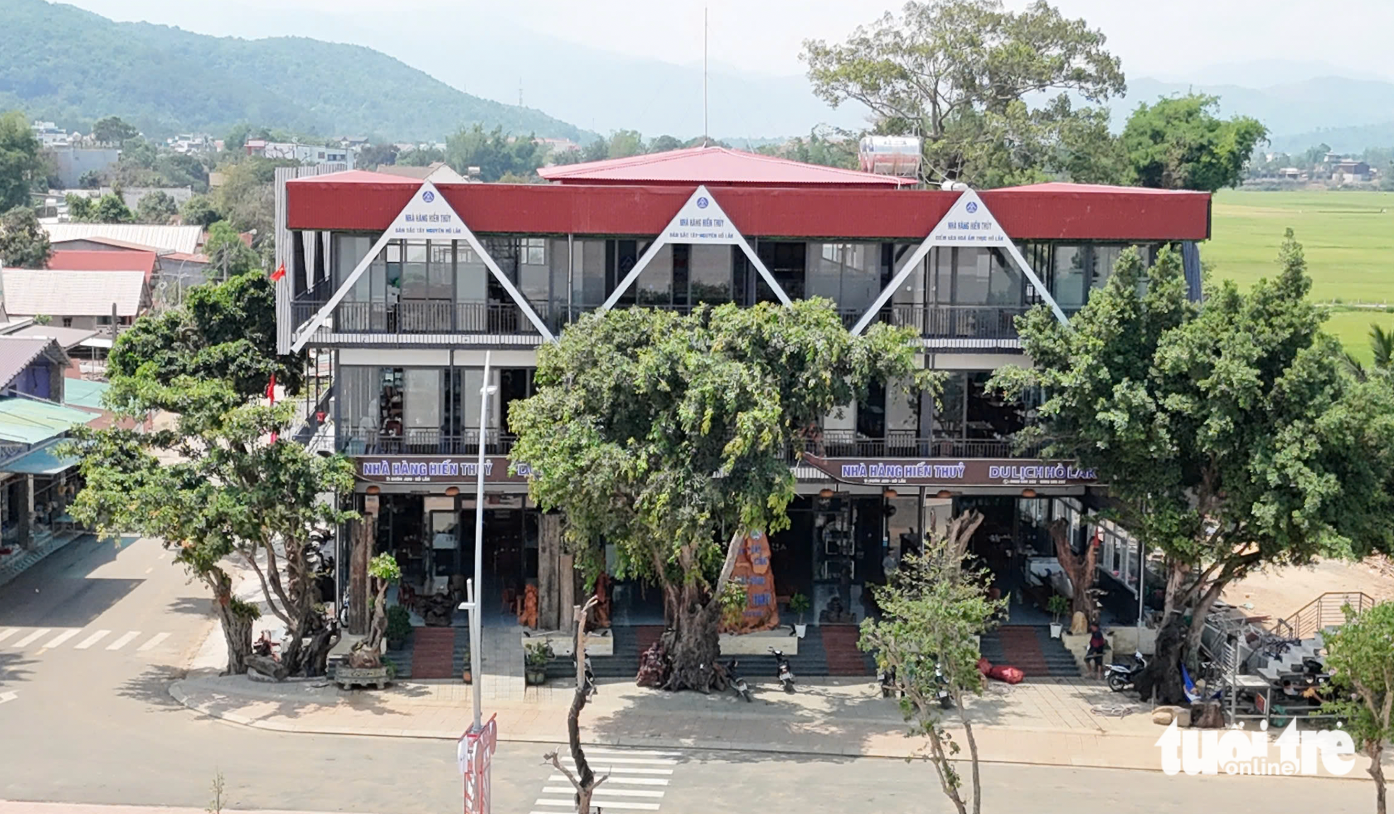 12年未能处理的侵占拉克湖名胜餐厅建设因...未确定边界