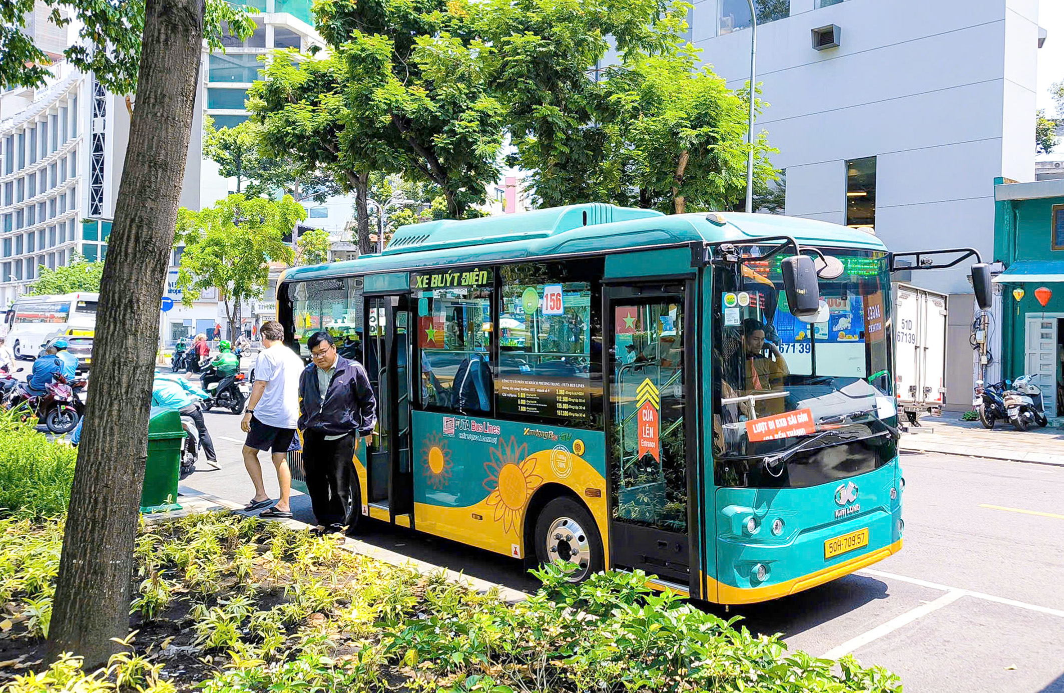 電動汽車吸引顧客