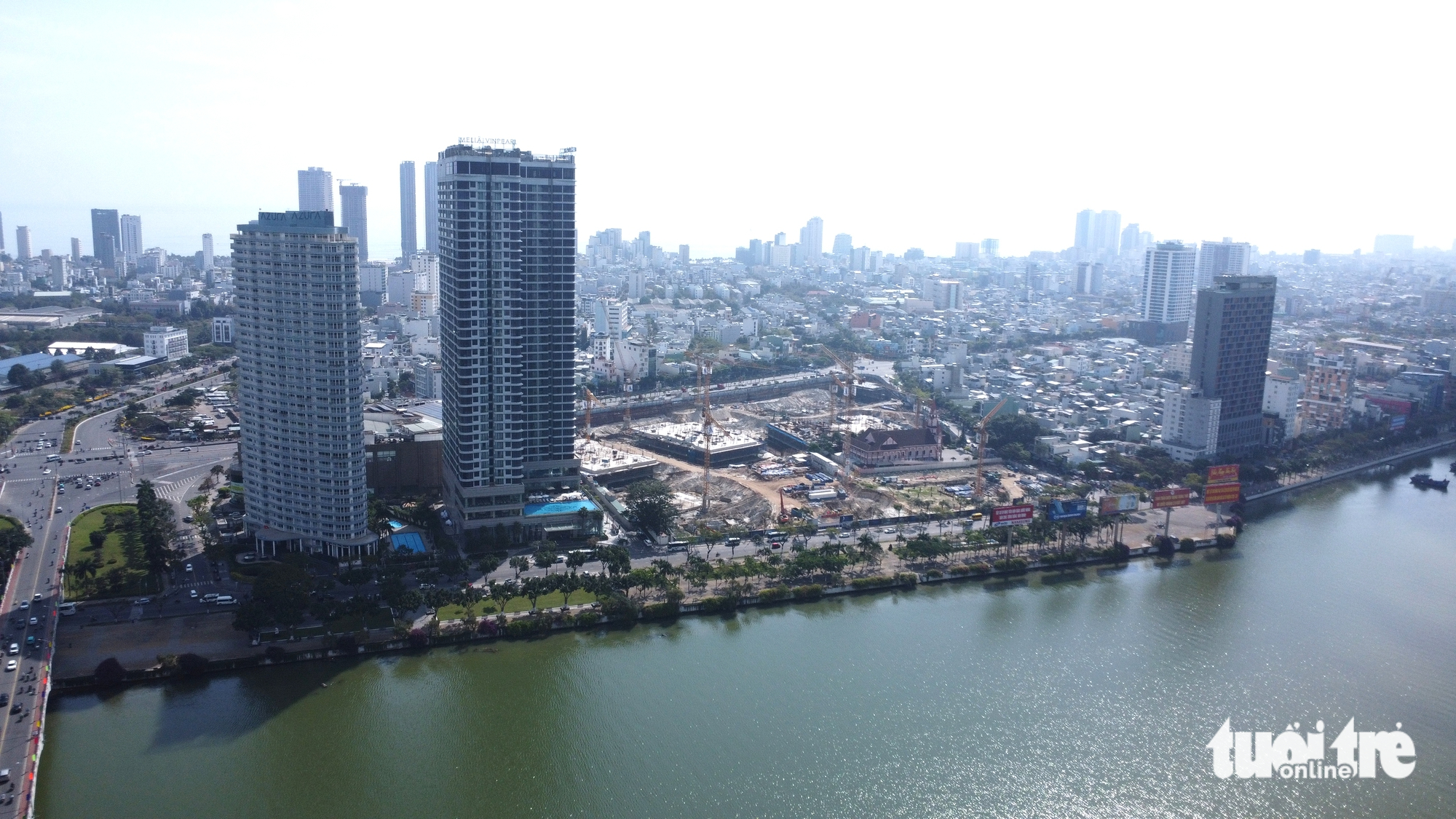 峴港市建設廳對14棟公寓樓群及沿江沿海項目有何回應?