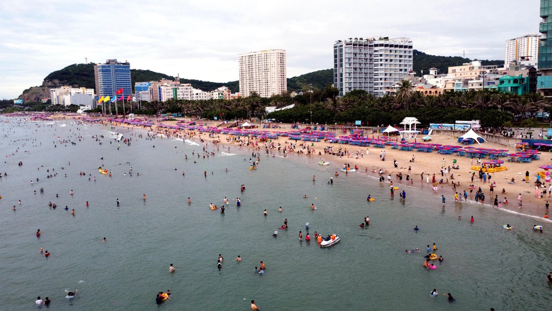 胡志明市分配頭頓-巴地-富美地鐵項目投資任務