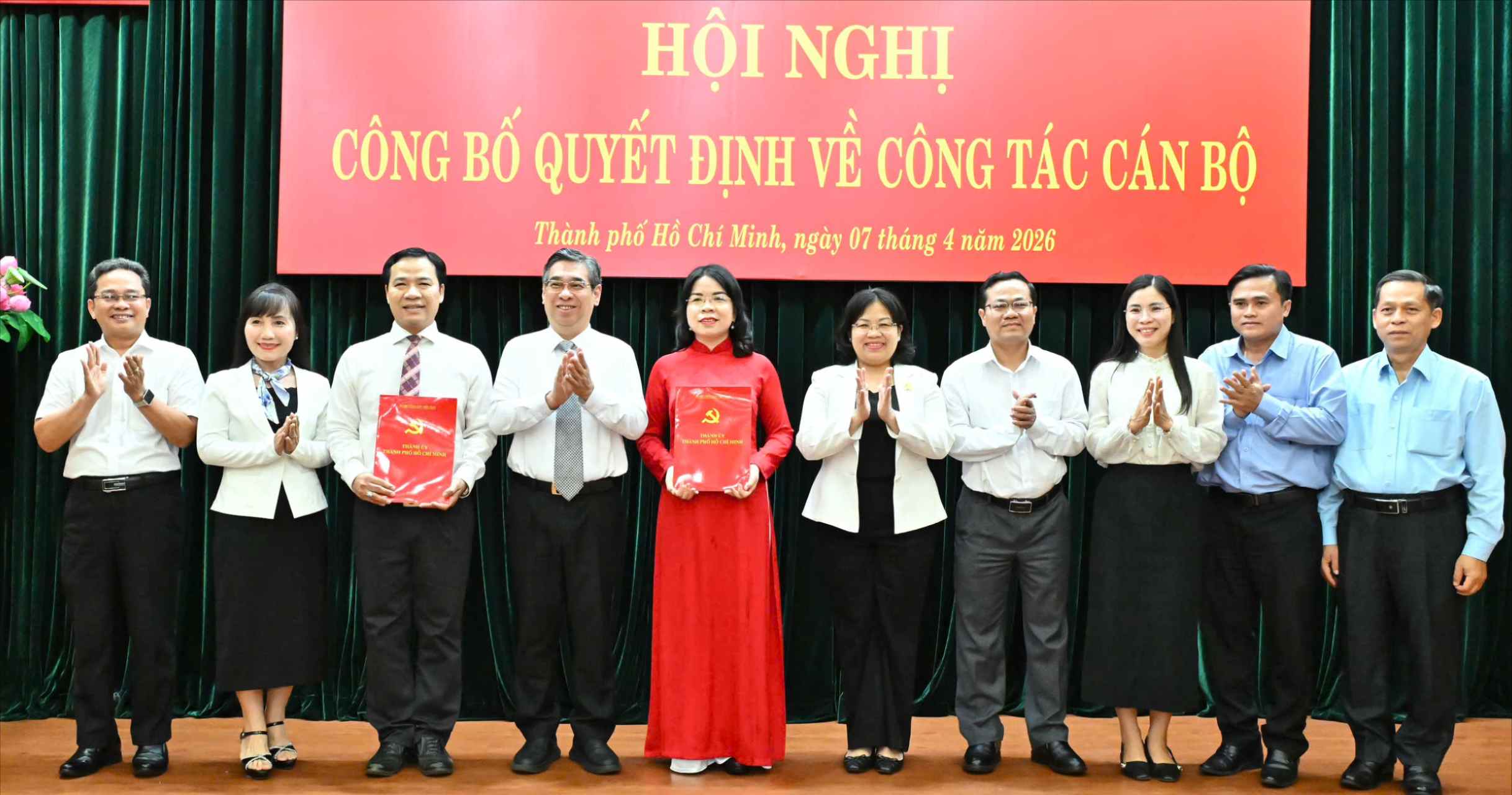 胡志明市調動並介紹人員以選舉婦女聯合會主席和紅十字會主席
