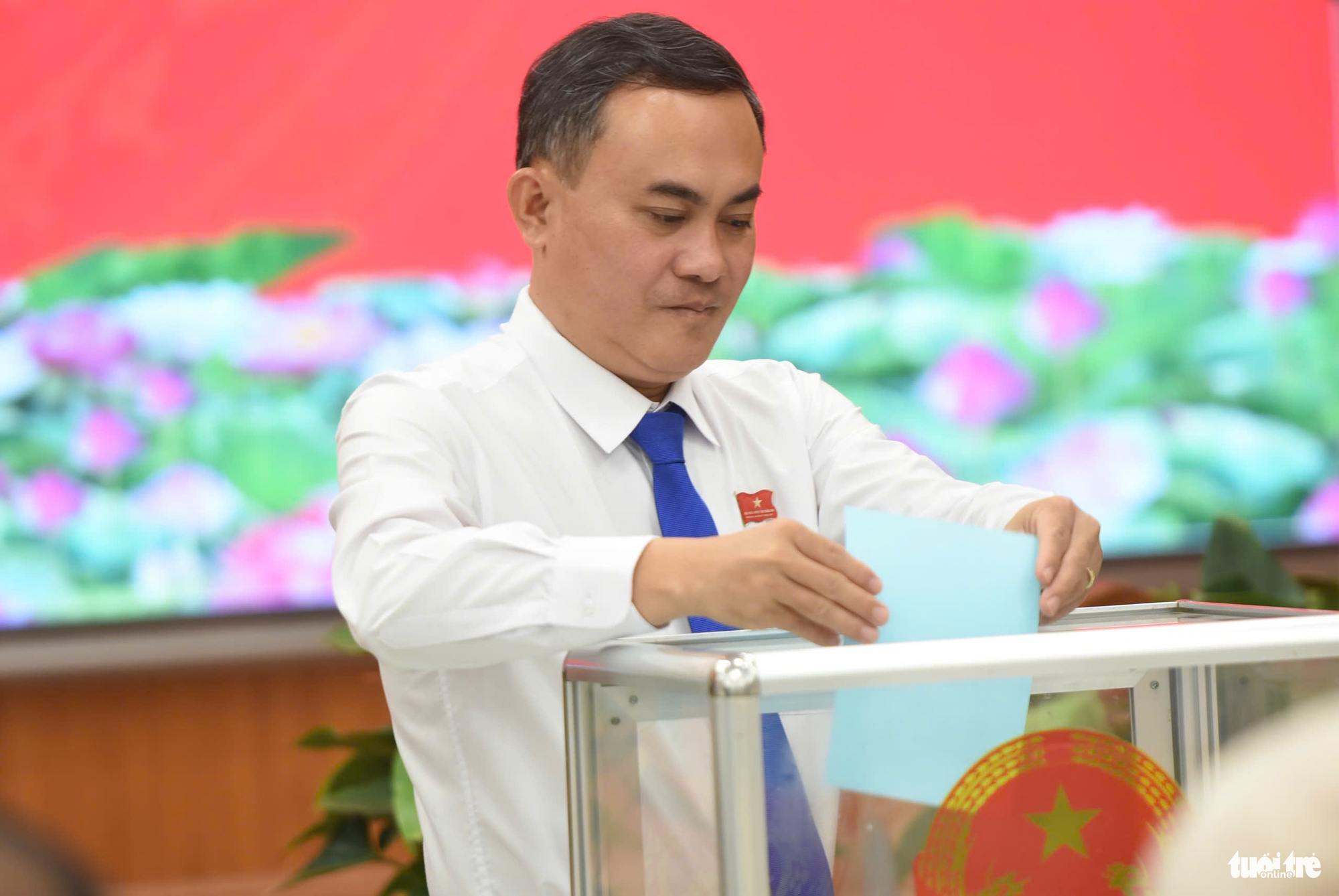 阮文烏再次當選同奈省人民委員會主席