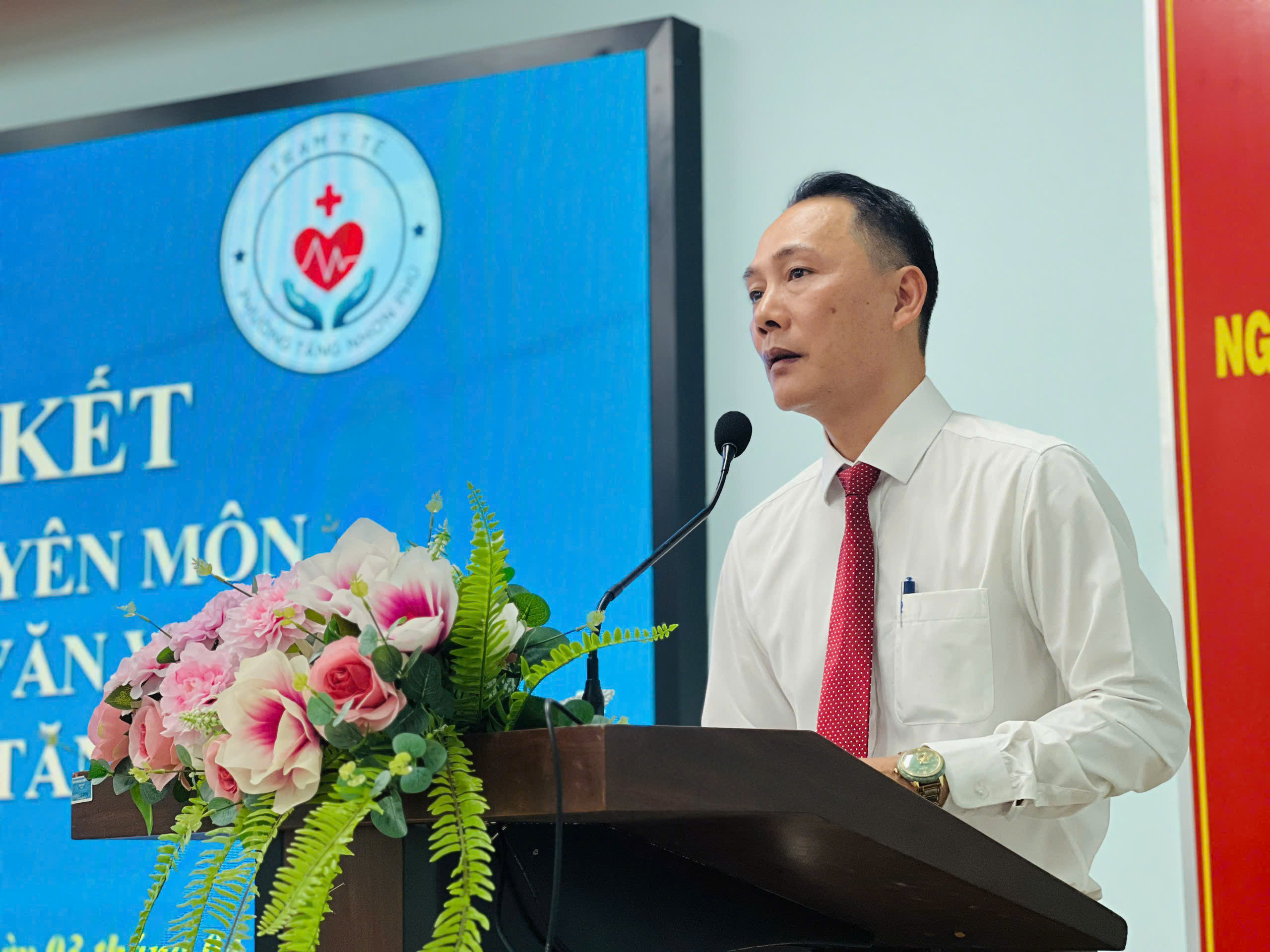 胡志明市衛生站醫生前往醫院學習,提升專業技能與能力