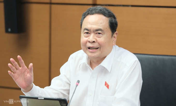 國會主席:修改首都法時最大限度向河內市分權