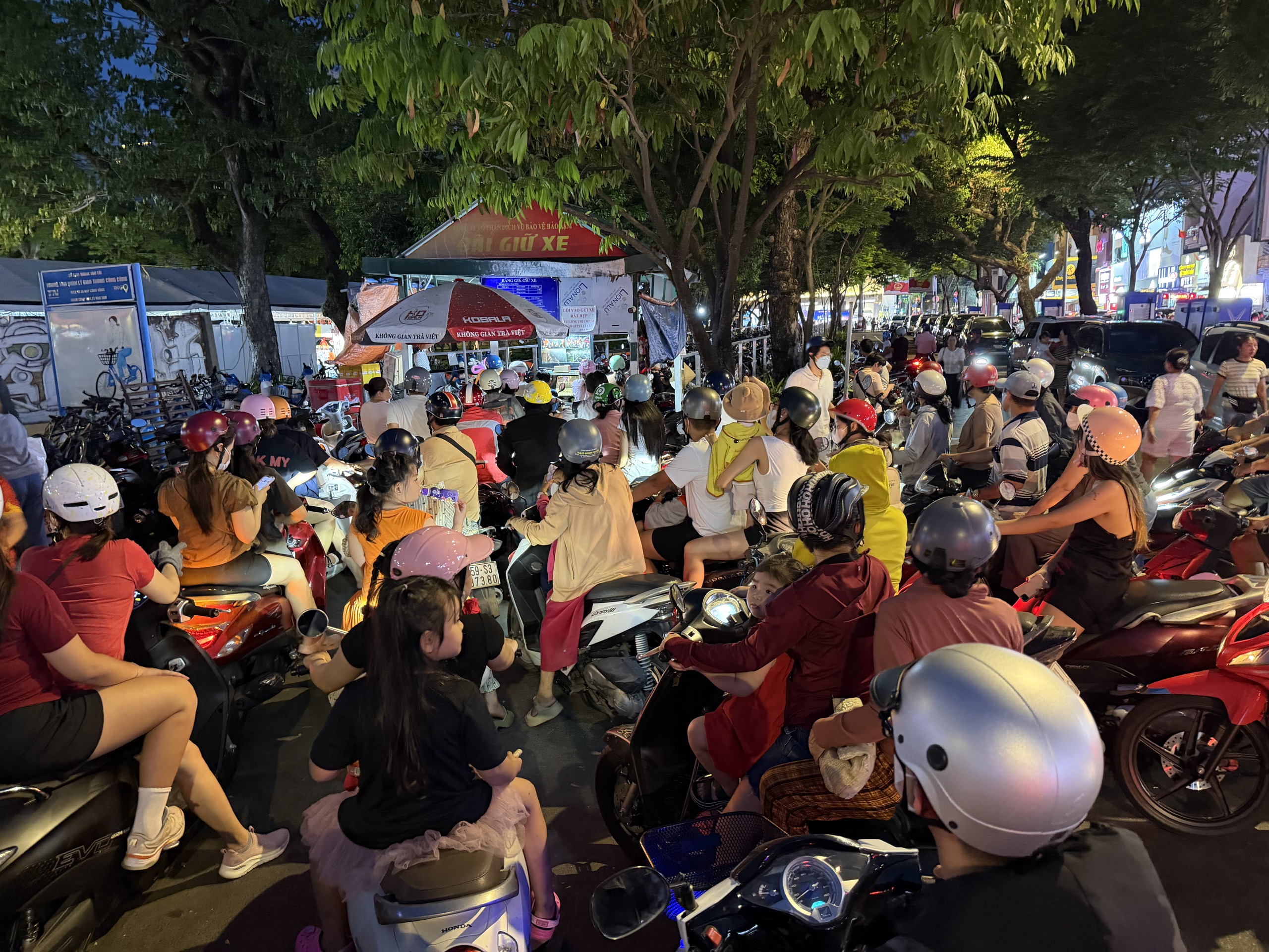 麵包節吸引數千名遊客前來品嚐