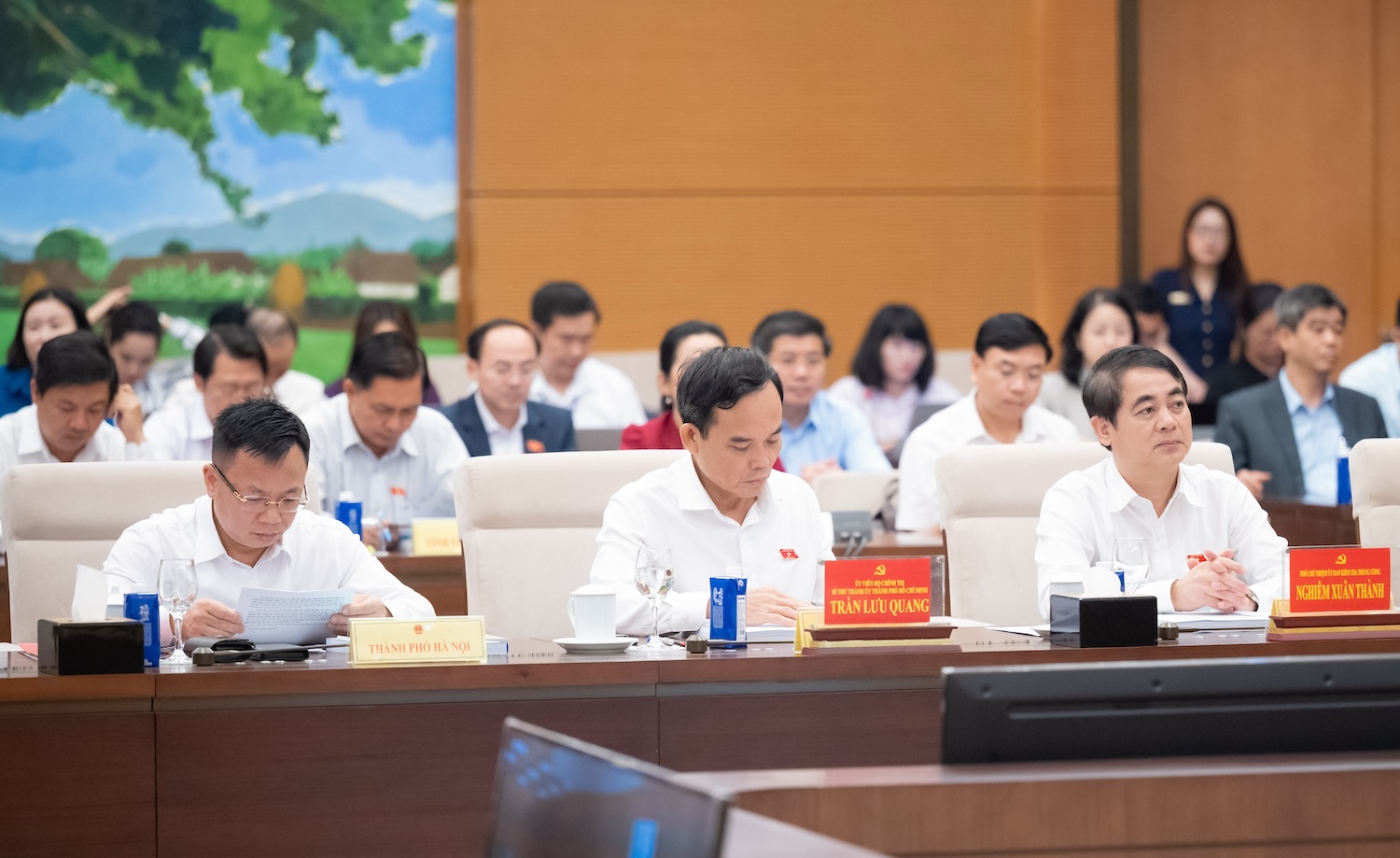 國會主席:為新任期營造氣勢與信心