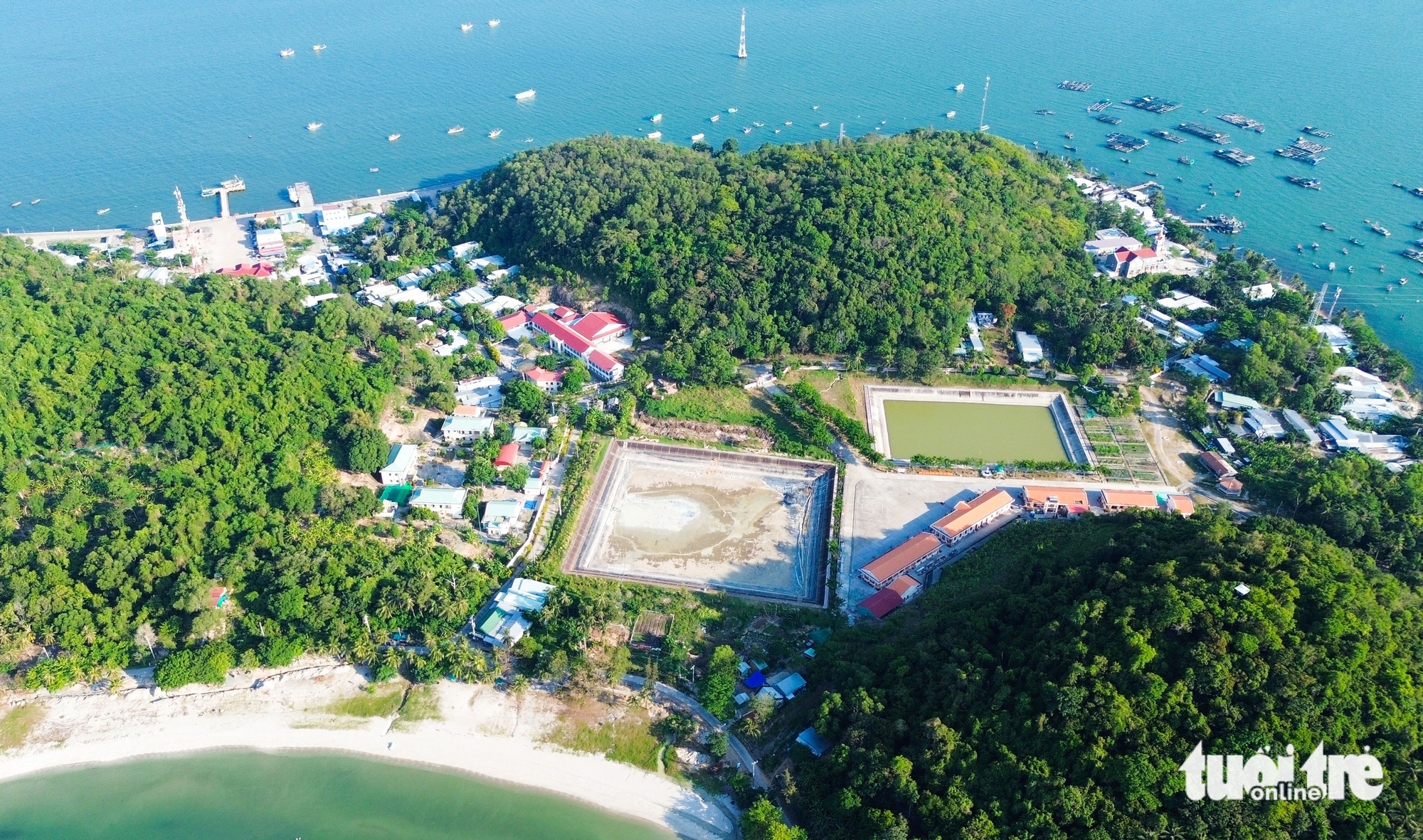 乾旱‘圍困’,海盜島居民忙於儲存淡水