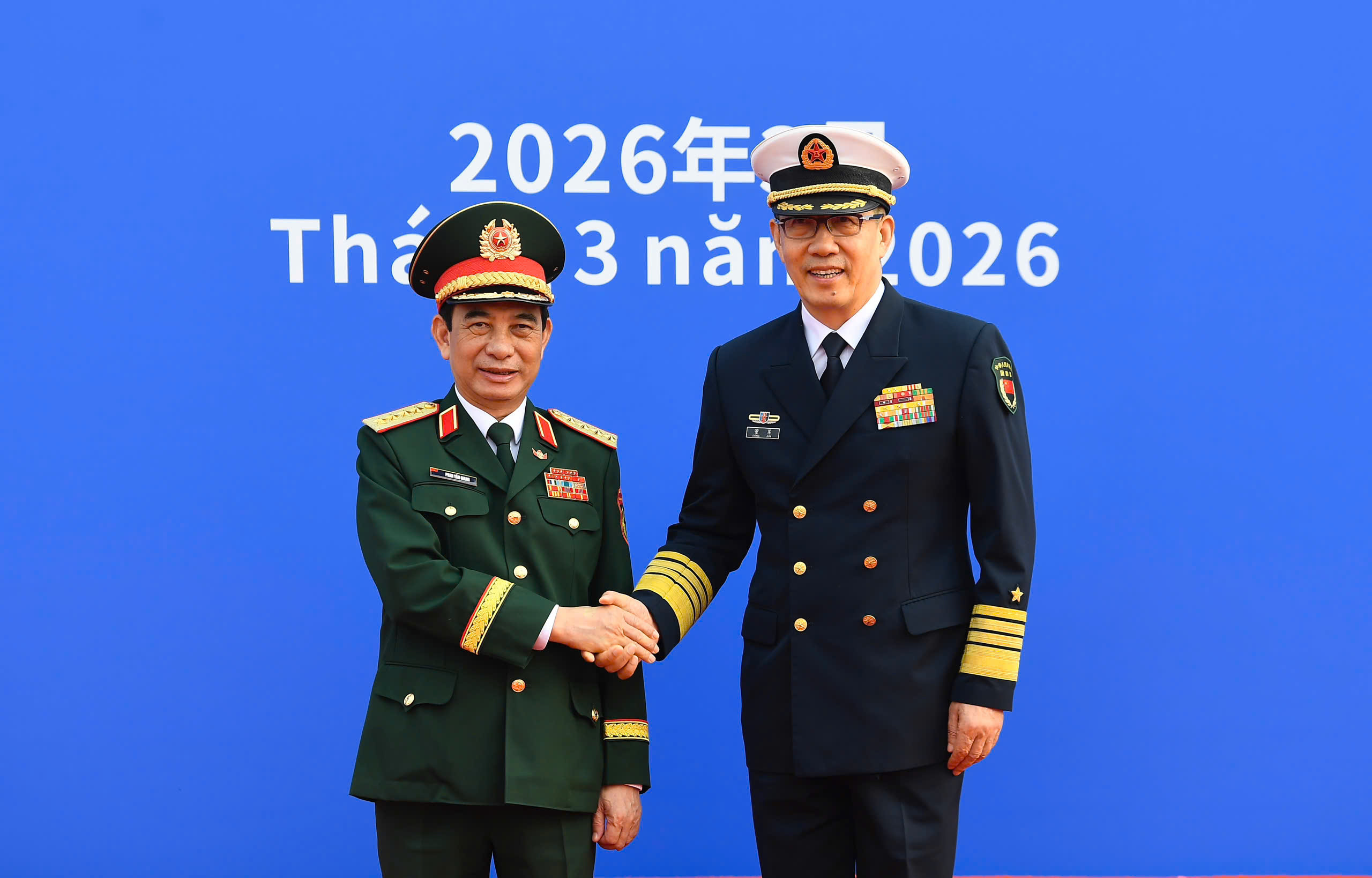 大將潘文江訪問中國，開始參加邊境國防友好交流