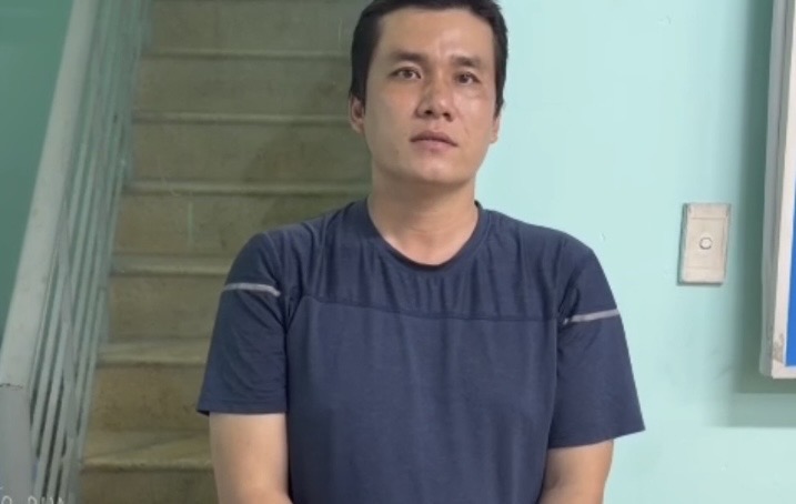 暫扣使用兇器毆打行人的網約摩托車司機在平興和坊
