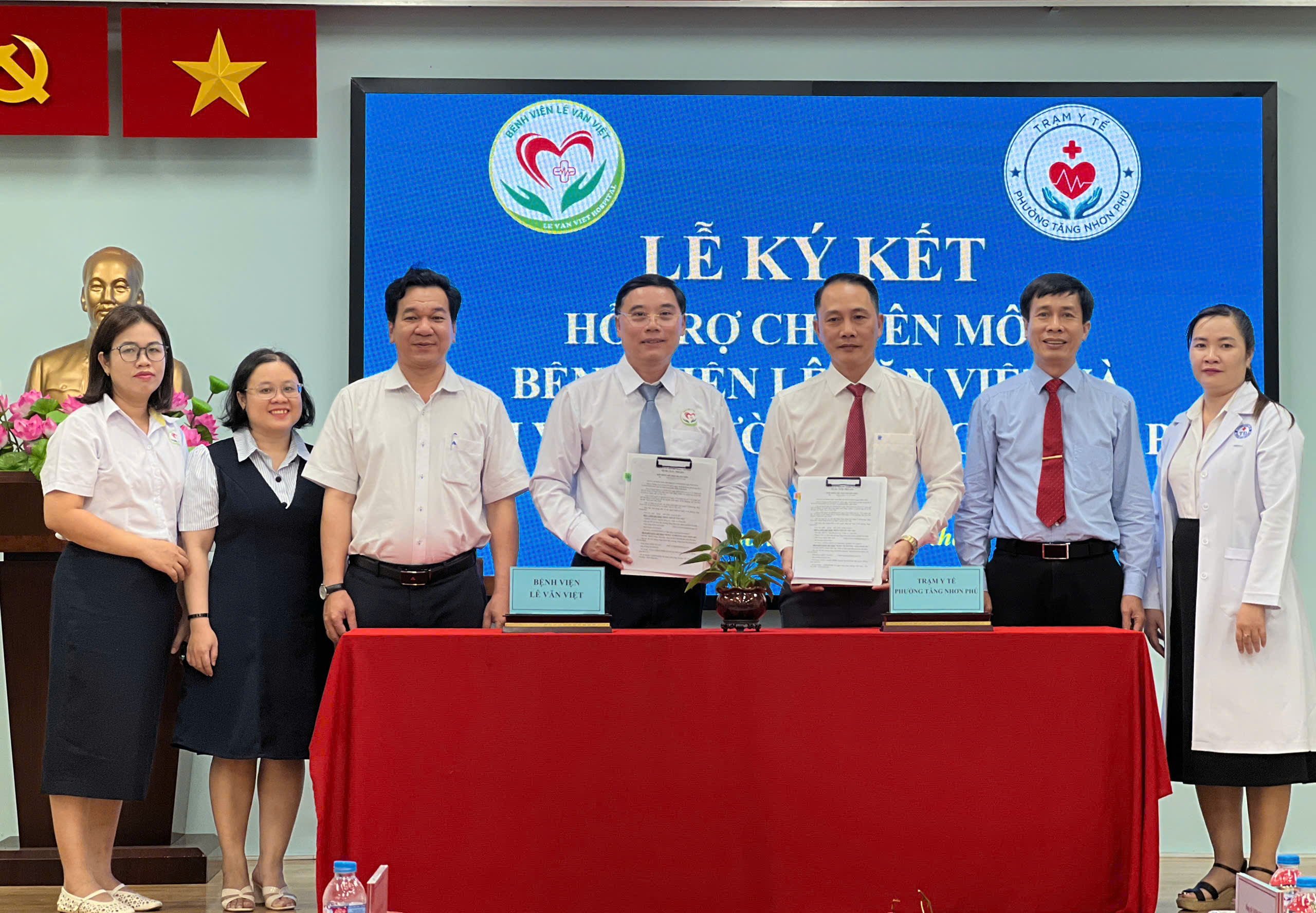 胡志明市衛生站醫生前往醫院學習,提升專業技能與能力