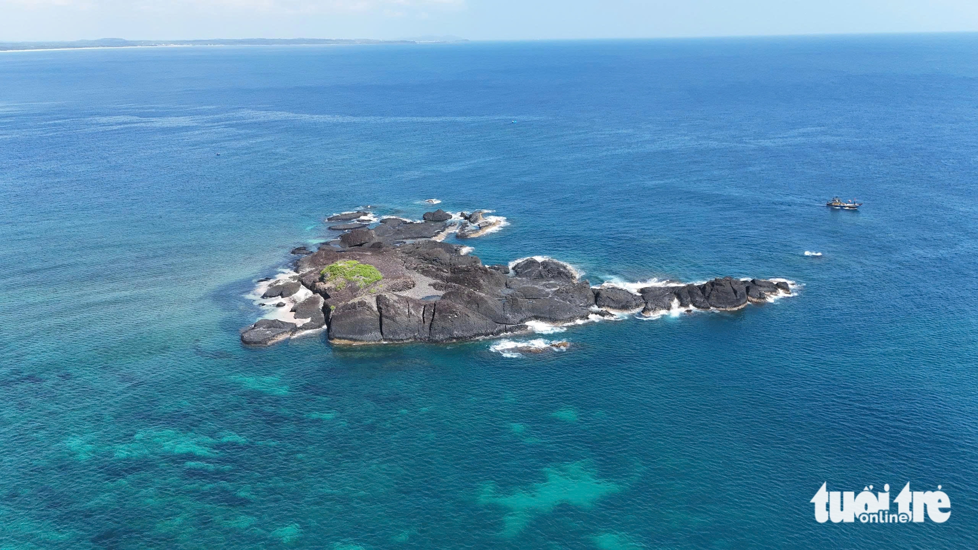 廣南省考察在燕崖和閒島開展潛水旅遊項目