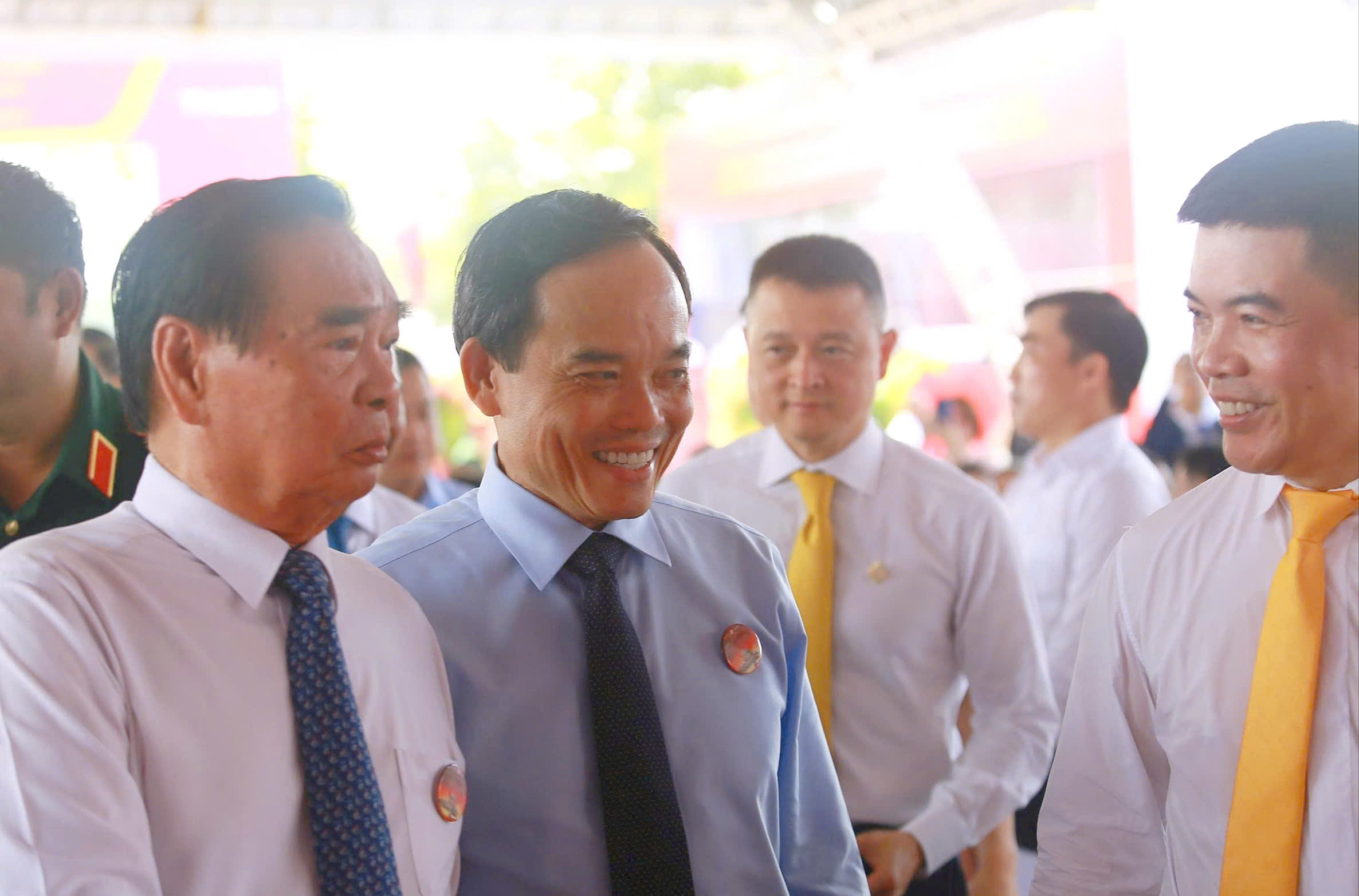 胡志明市啟動4個大型項目,授予芹椰國際中轉港投資決定