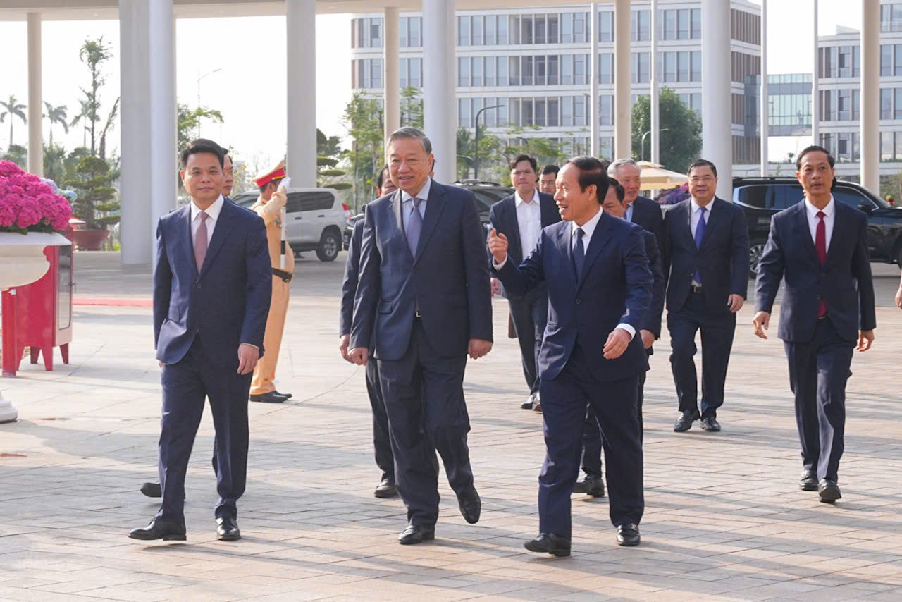 總書記蘇林：致力於將海防建設成為具有全球競爭力的海洋超級都市