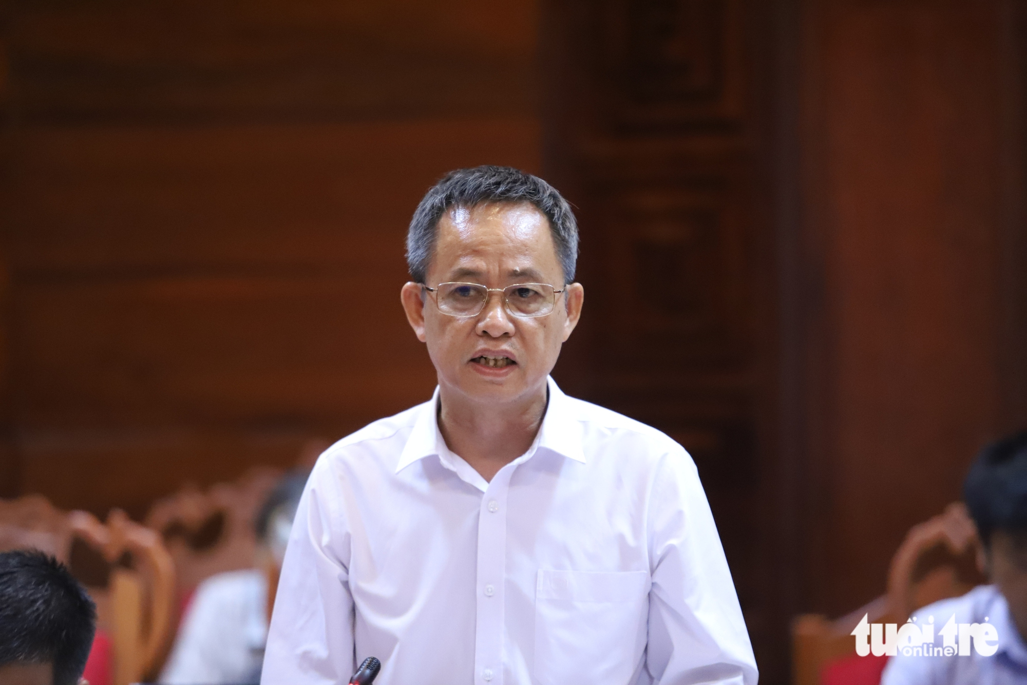 将处理学校指导学生写“自愿”休学申请的责任