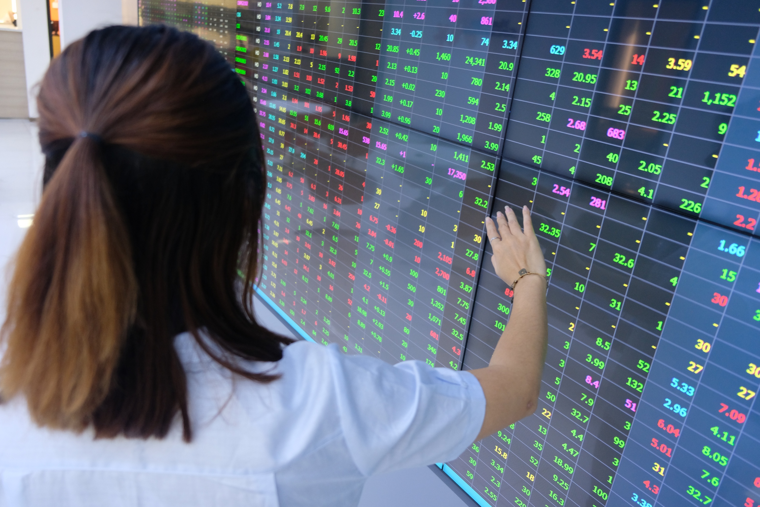 5月9日早间新闻：胡志明市公寓交易放缓，买家优先选择法律明确的项目