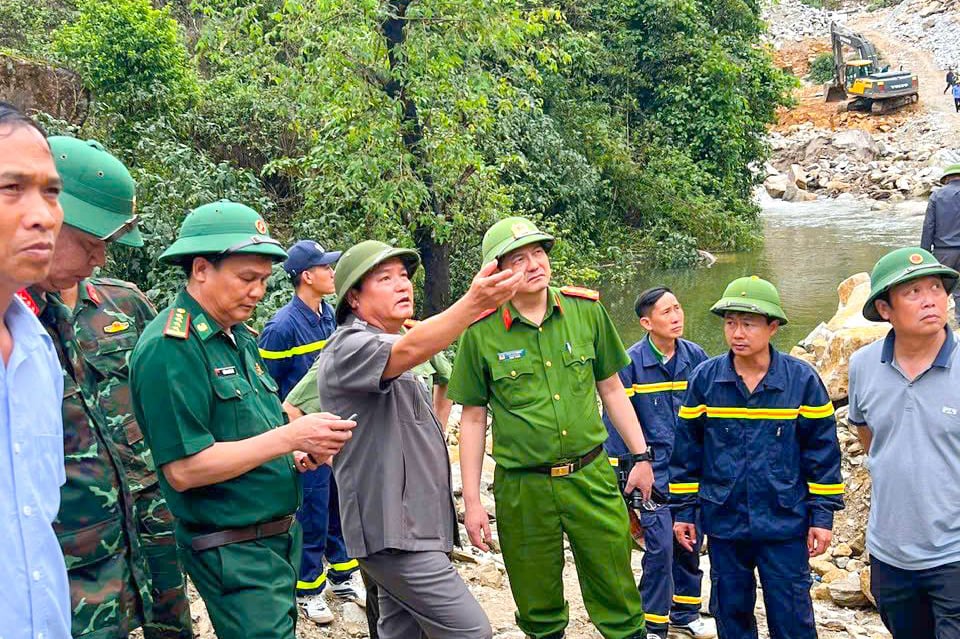 总理要求集中搜救水电工程Tả Páo Hồ 1A区域滑坡事故