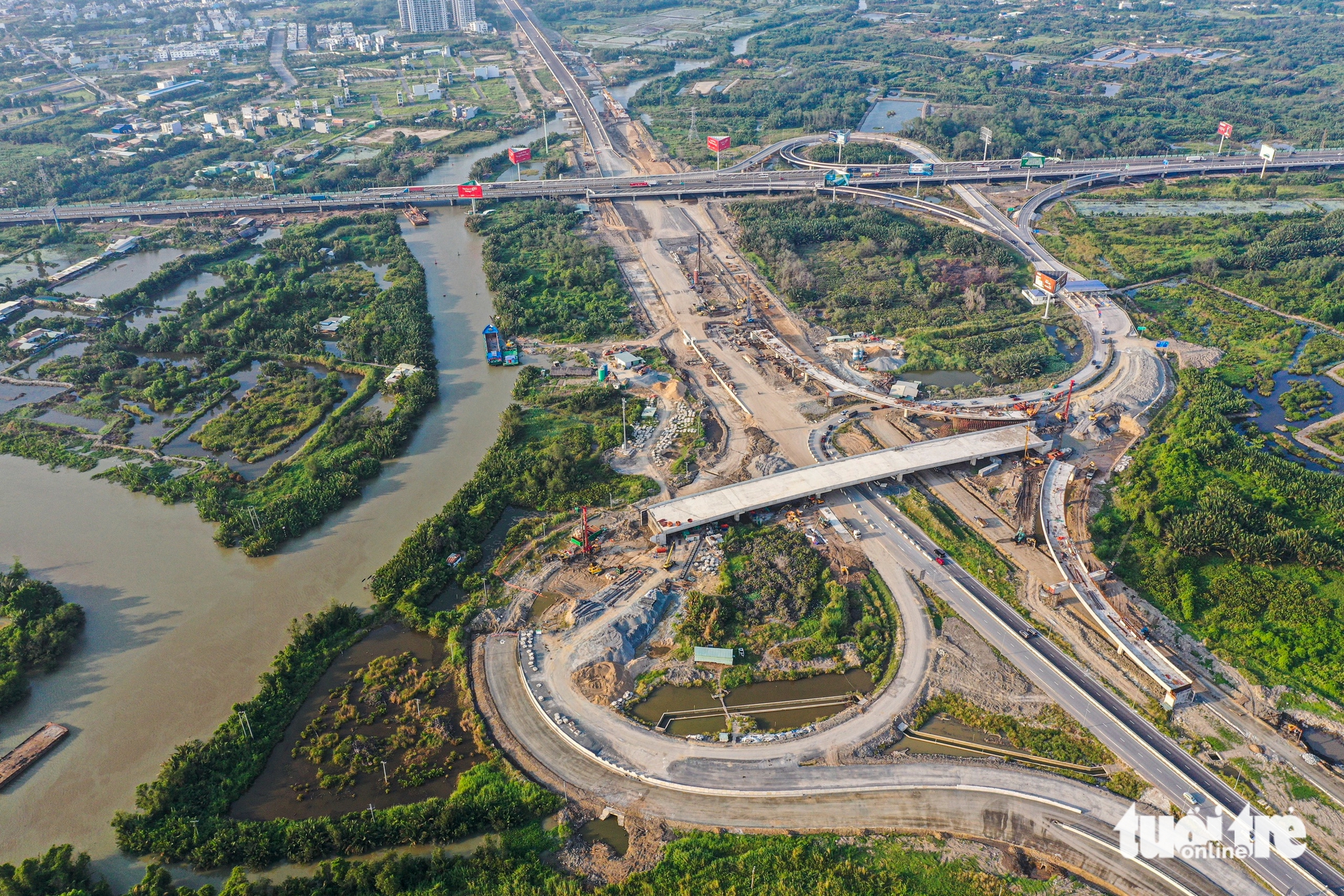 連接蓋萊港與富友港的超過8.7萬億越南盾道路項目現狀