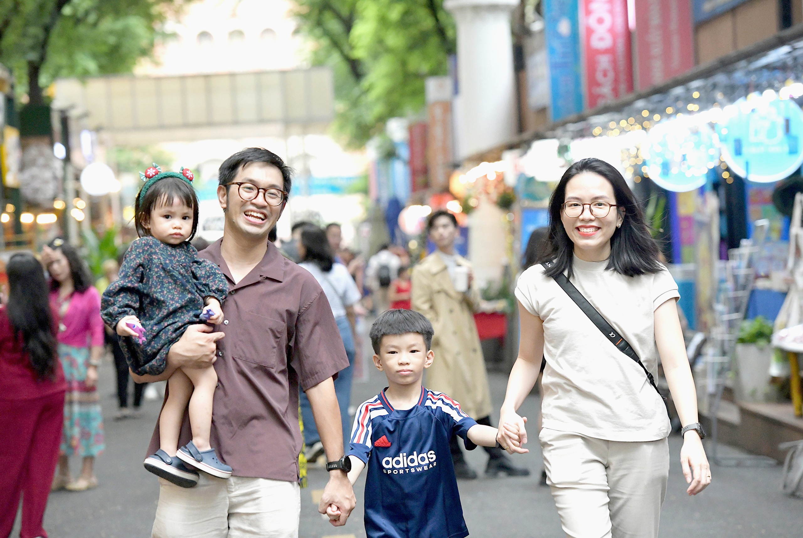 胡志明市妇女35岁前生育两个孩子可获得补贴