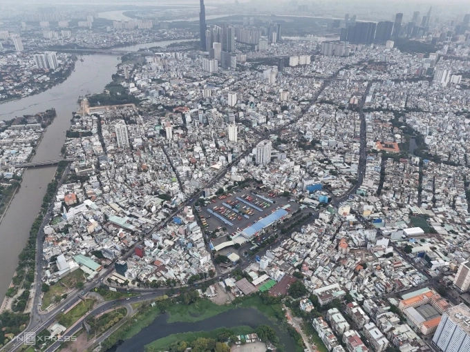 提議使用東部車站土地交換以實施行閒-平兆交通擁堵緩解項目