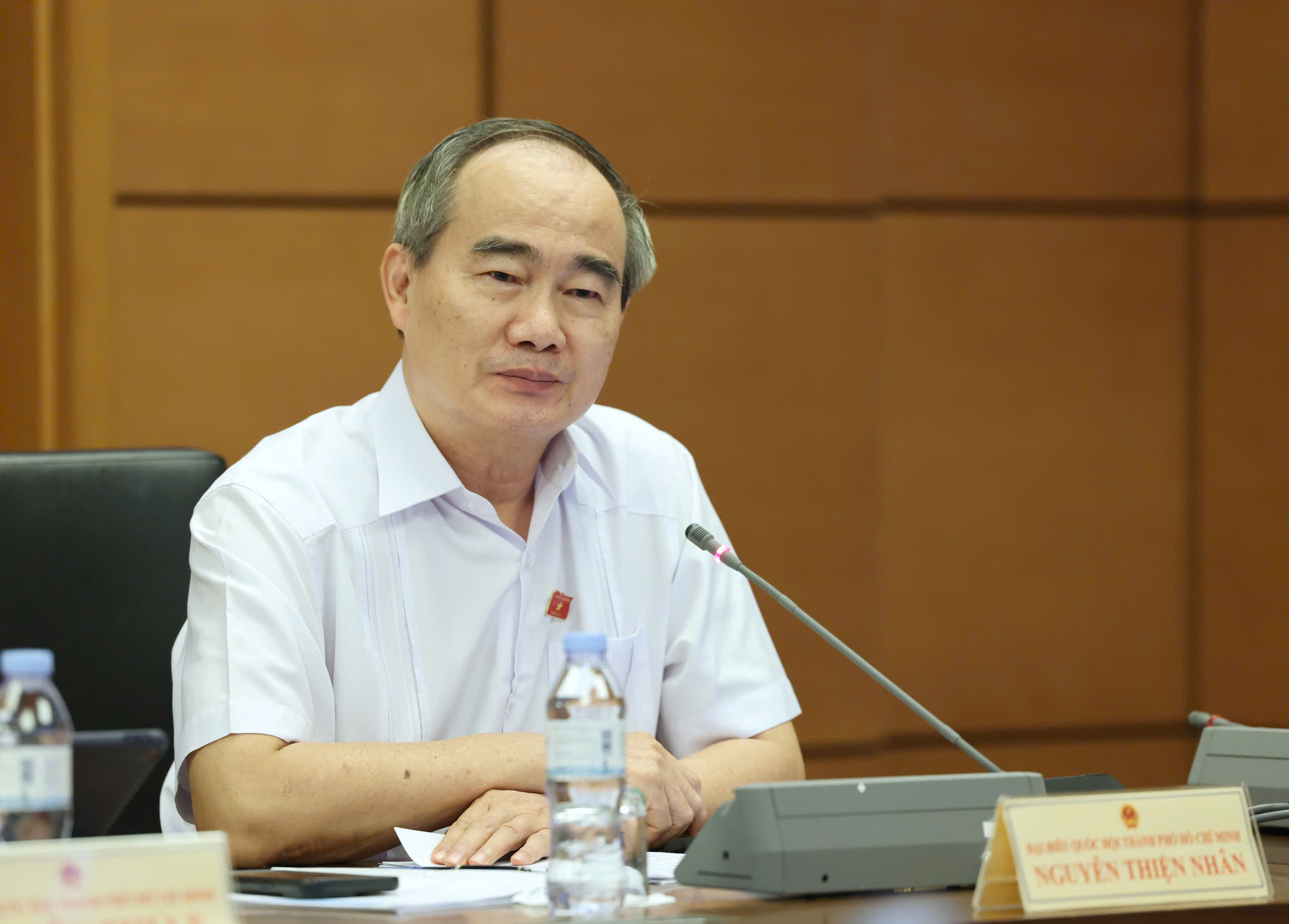 改变评价方式，不再有‘入编就是铁饭碗’的说法