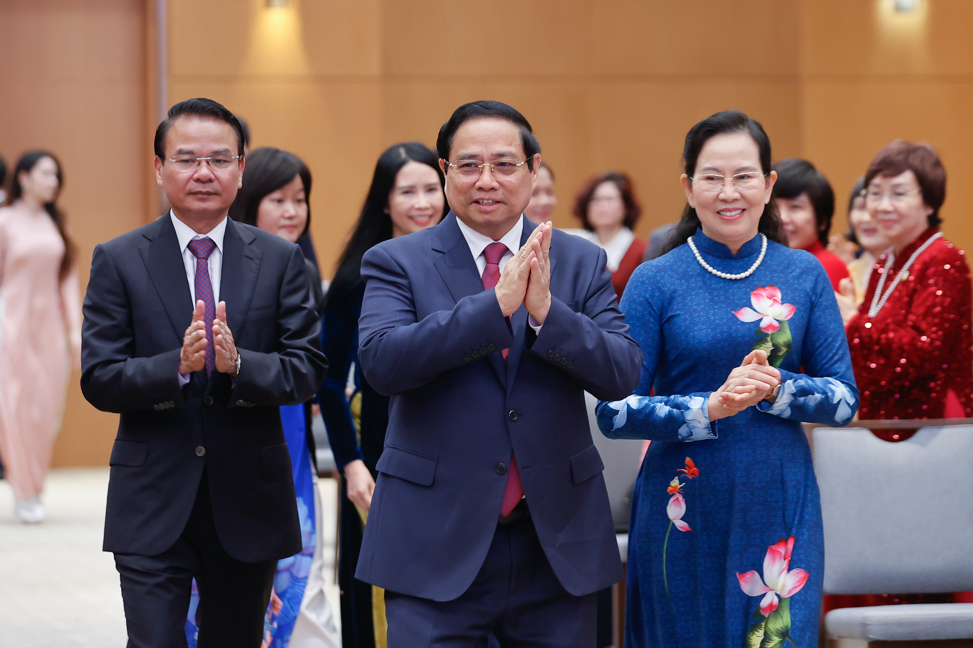 有21名女性中央委員,多名女性為軍隊、公安將級軍官