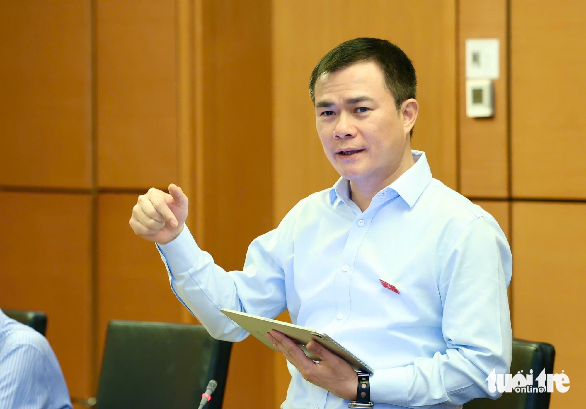 越南軍隊電信集團和越南國家油氣集團領導為高經濟增長獻計獻策