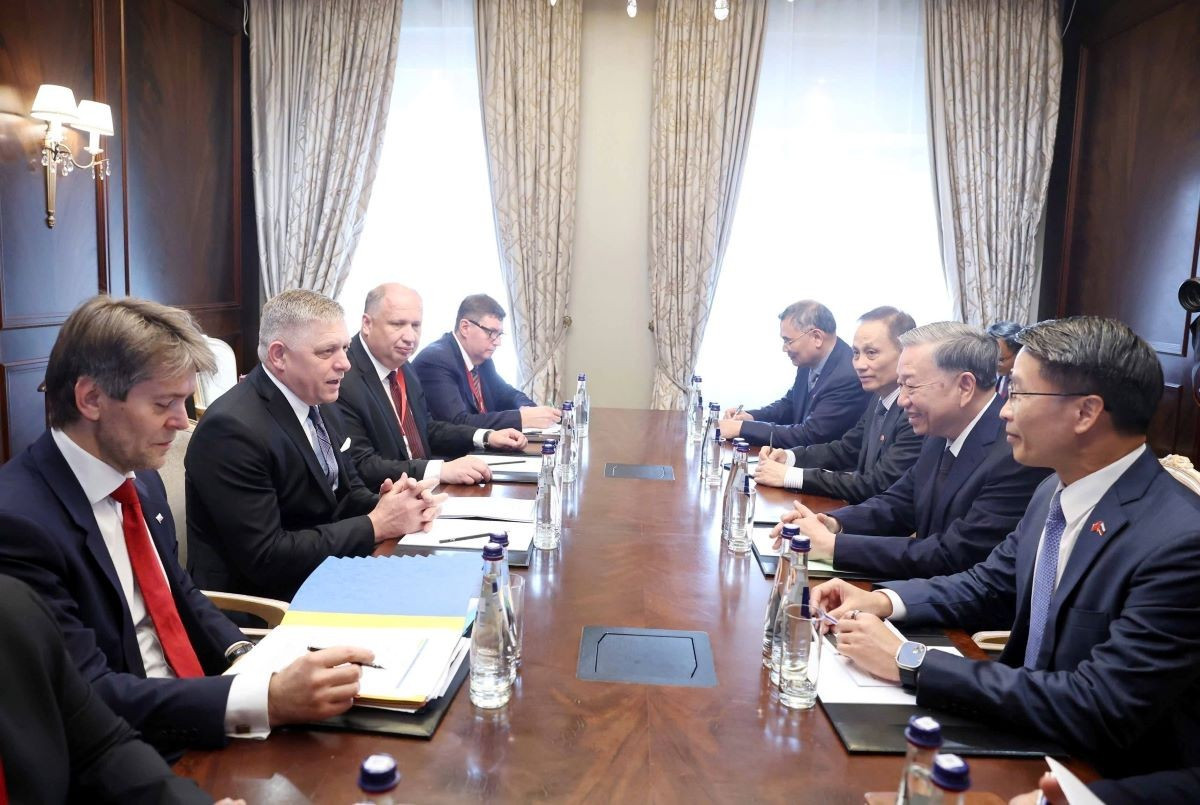 总书记苏林在俄罗斯会见各国领导人