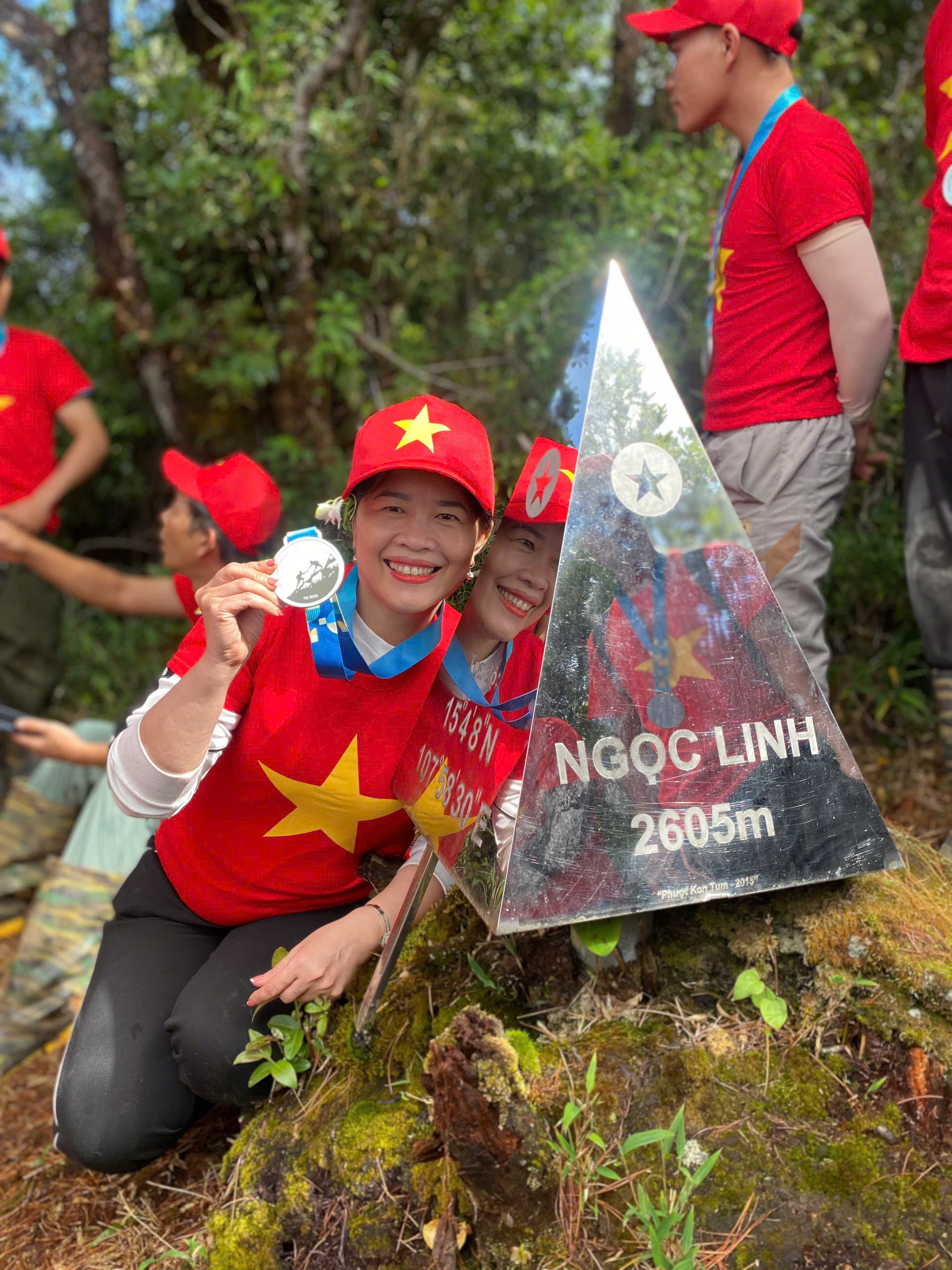 近距离探秘玉岭山顶的神秘森林——中南半岛和南部的屋顶