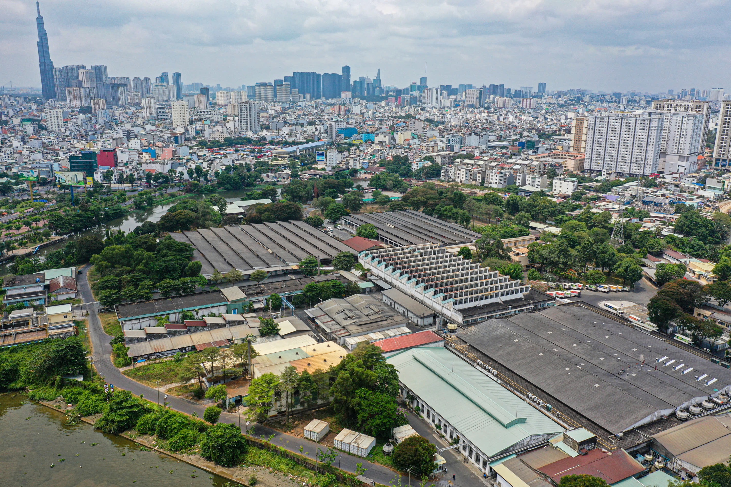 胡志明市選定33塊黃金地段用於支付BT項目