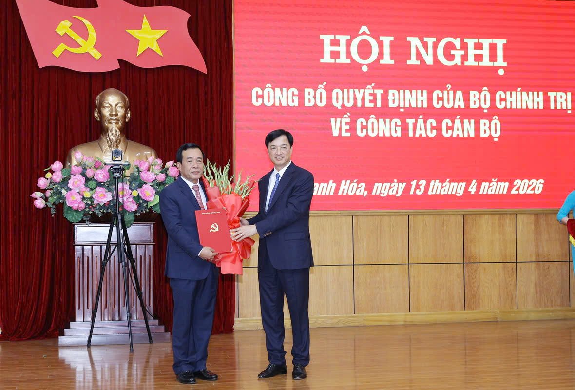 國防部副部長黎德泰擔任清化省委書記