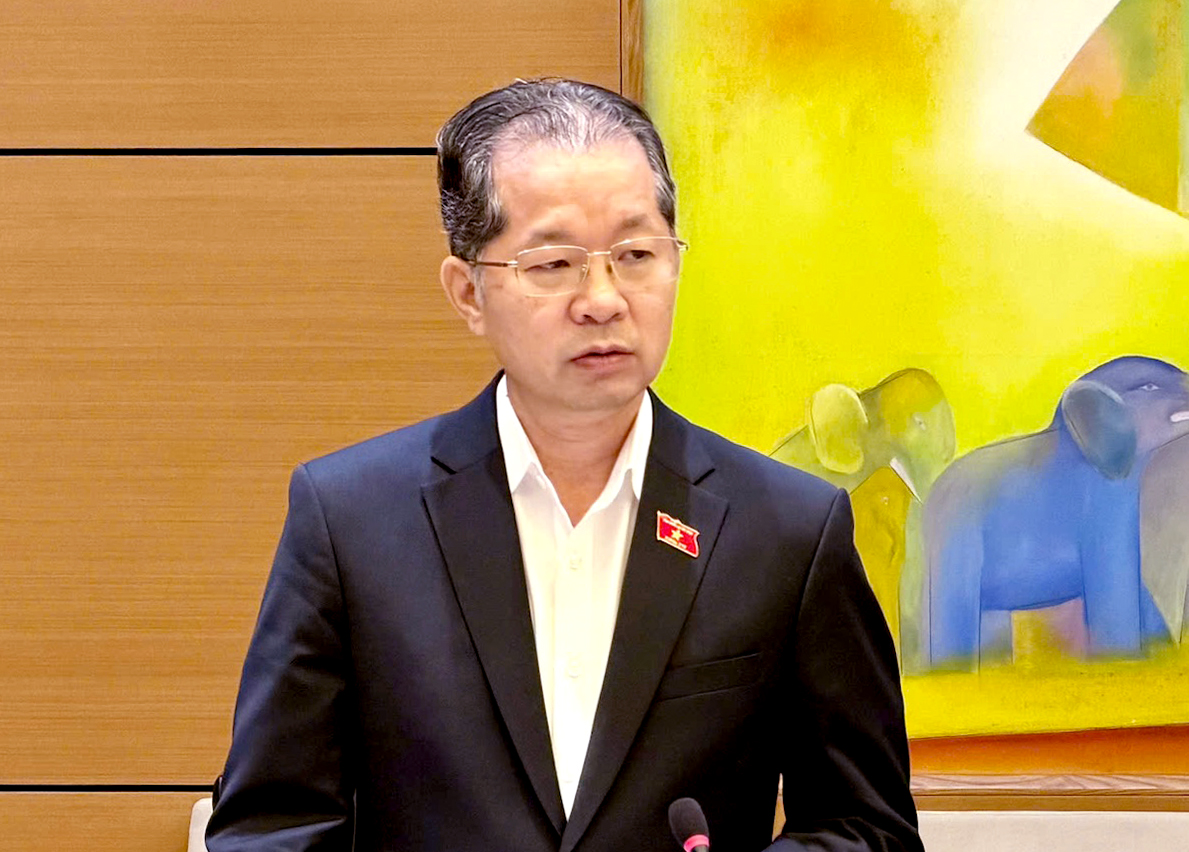 政府提議取消民眾辦理公證時需與公證員合影的規定