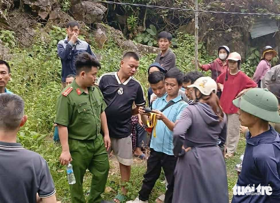 使用無人機在森林中尋找失蹤男子