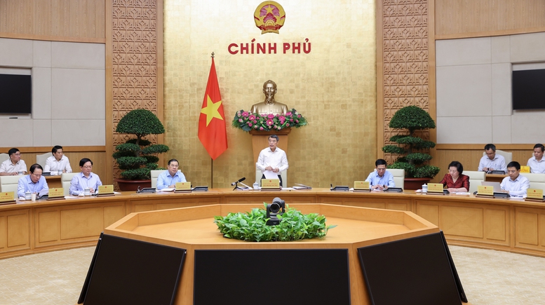 黎明興總理召開首次會議:聚焦清理積壓項目,削減行政手續