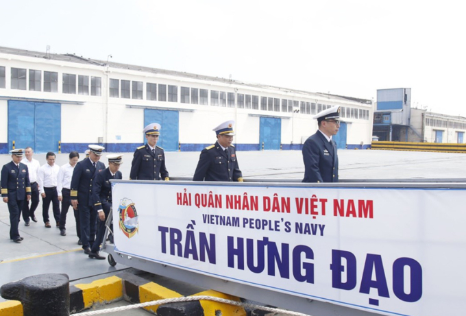 越南與中國海軍首次進行實彈射擊反海盜演練
