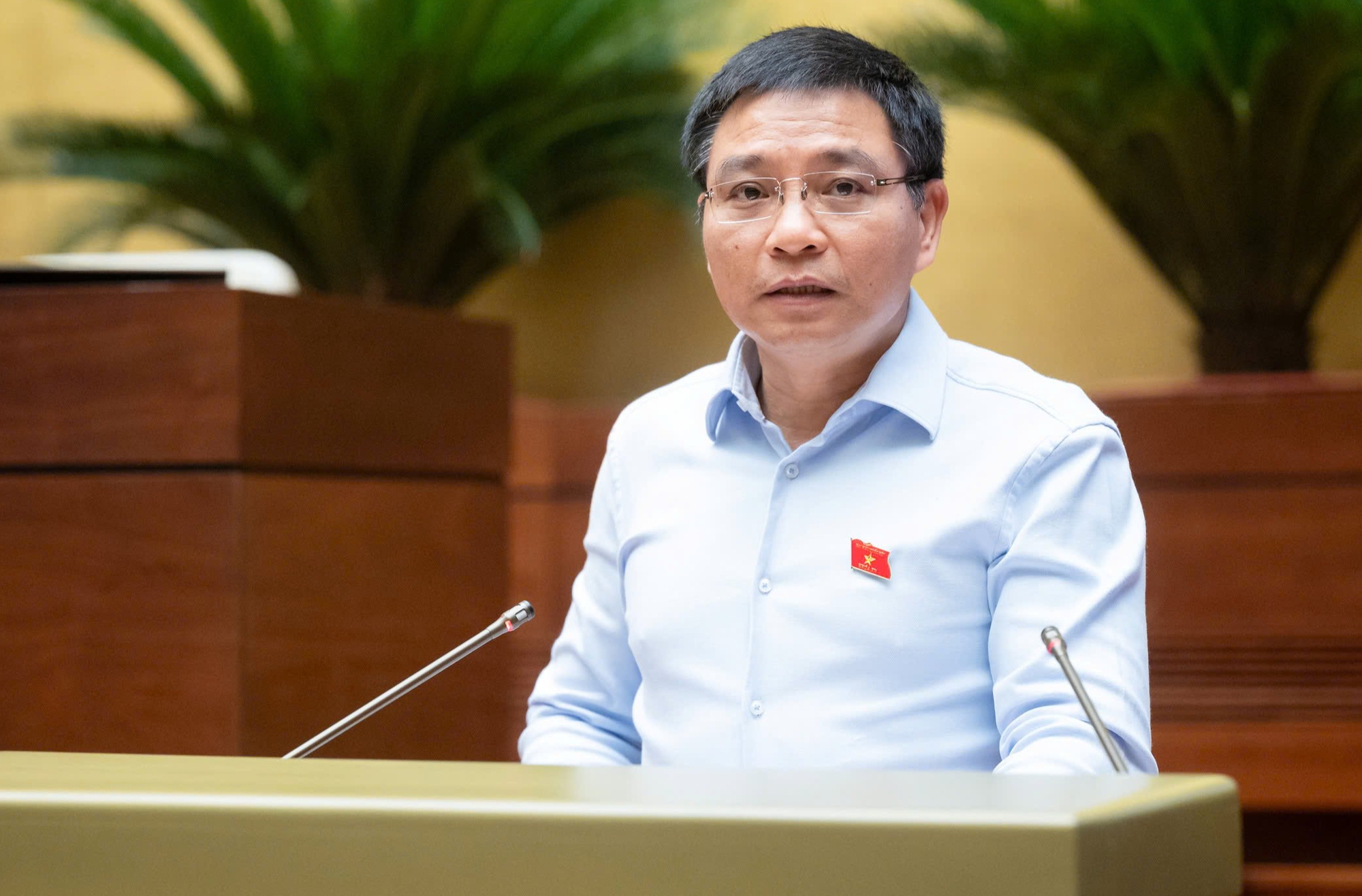 提交政策允许私营企业参与高铁和城市铁路项目